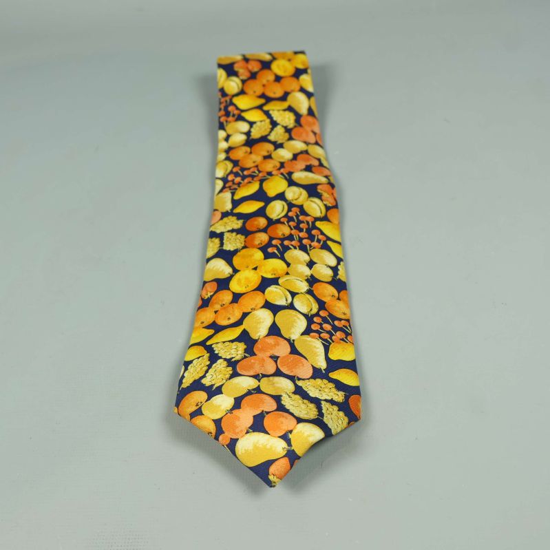Slips med färgglatt fruktmönster 