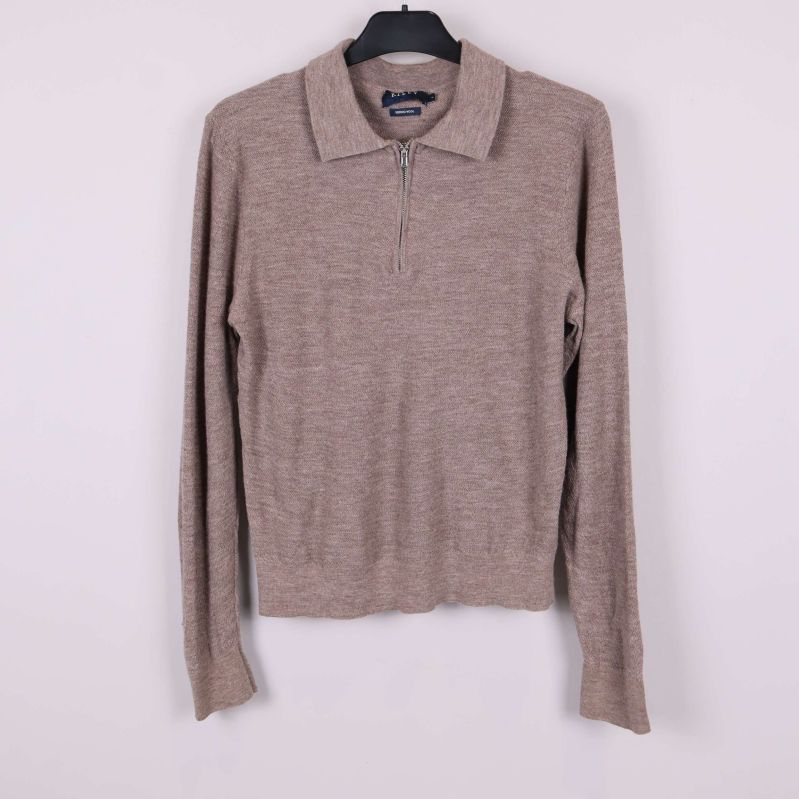 Beige tröja med dragkedja fram och krage