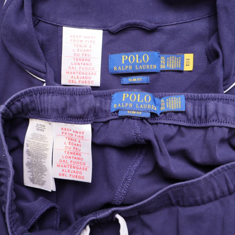 Närbild båda plaggets etiketter Polo Ralph Lauren XL slim fit