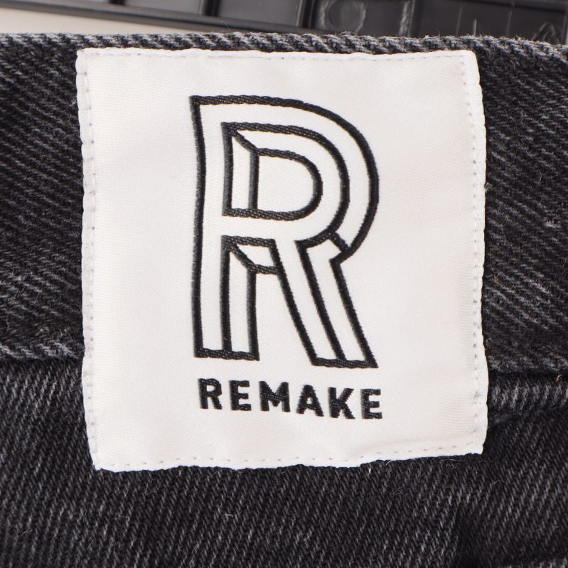 Remake logotyp på kjolen