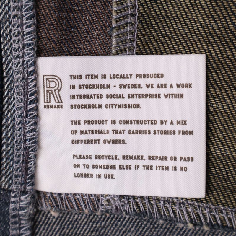 Invändig etikett med information om lokal produktion i Stockholm