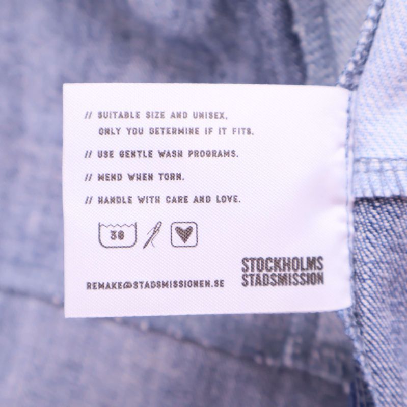 Tvättråd och information om unisex-storlek för jacka