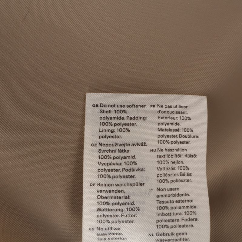 Materialinstruktioner och sammansättning etikett