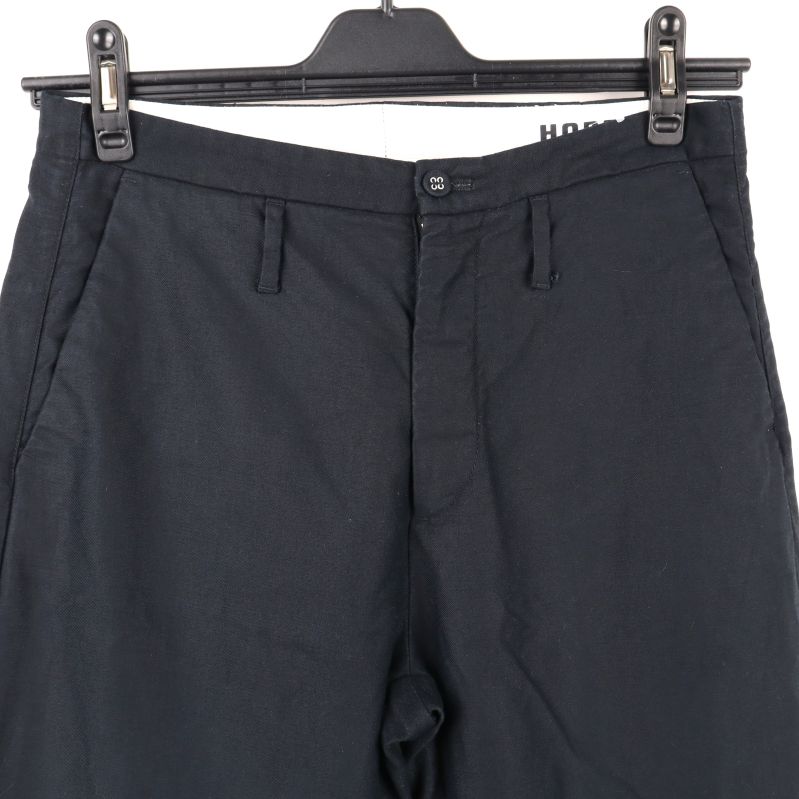 Detalj av chinos midja 