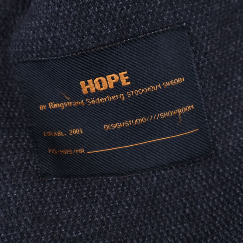 Detaljerad etikett från Hope