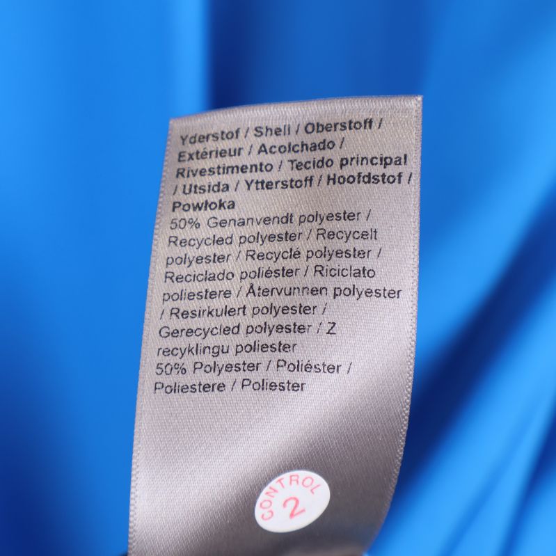 Materialetikett med polyesterinnehåll