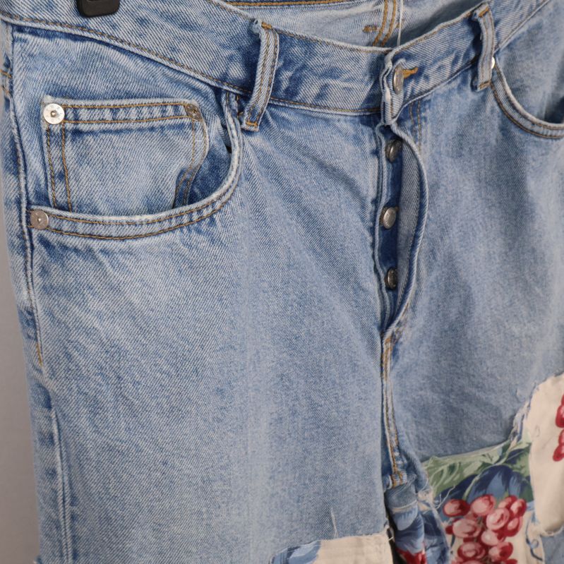 Jeans shorts knäppning och fickor
