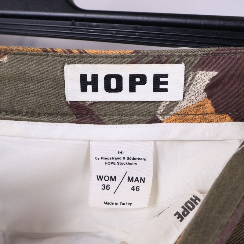 HOPE märke i byvägen
