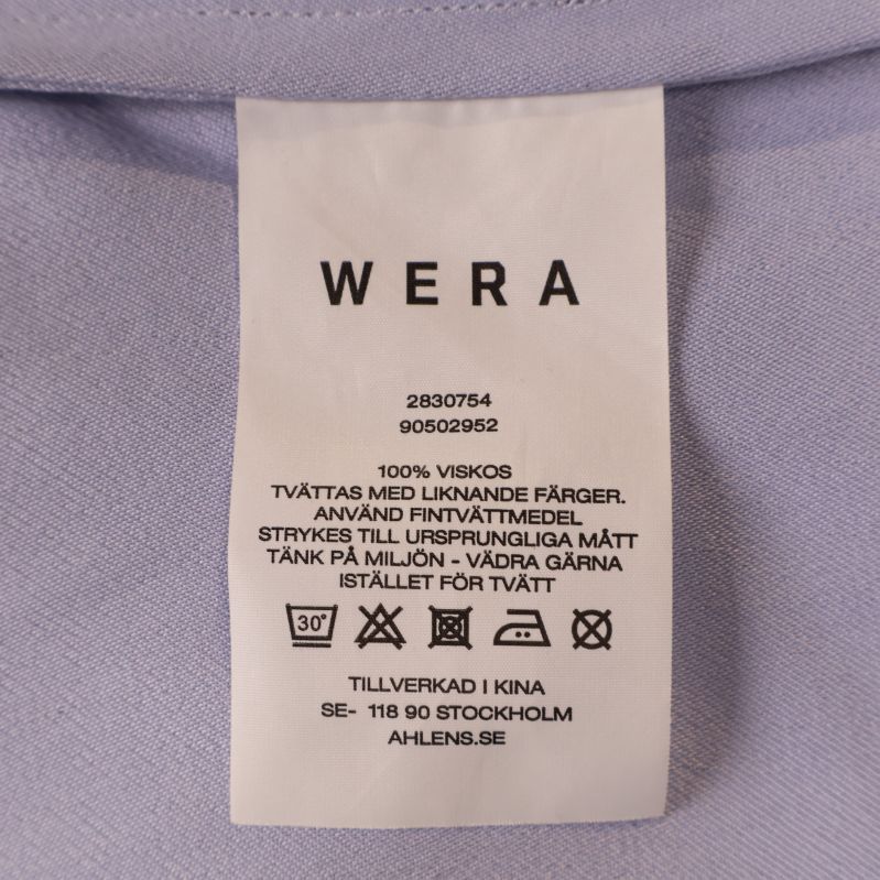 Närbild av WERA materialetikett 100% viskos