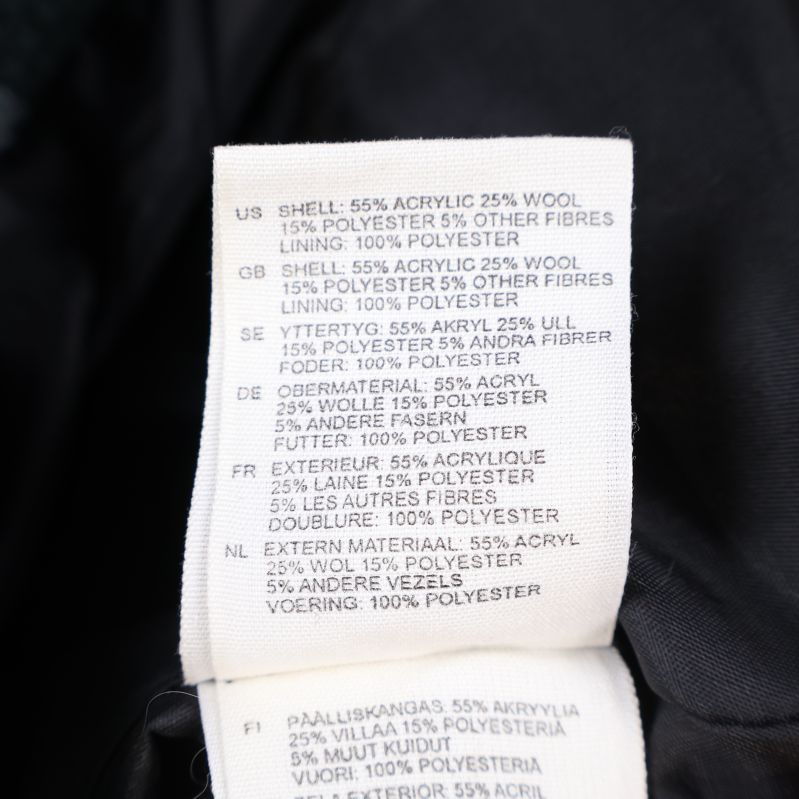 Materialetikett med detaljerade materialinstruktioner