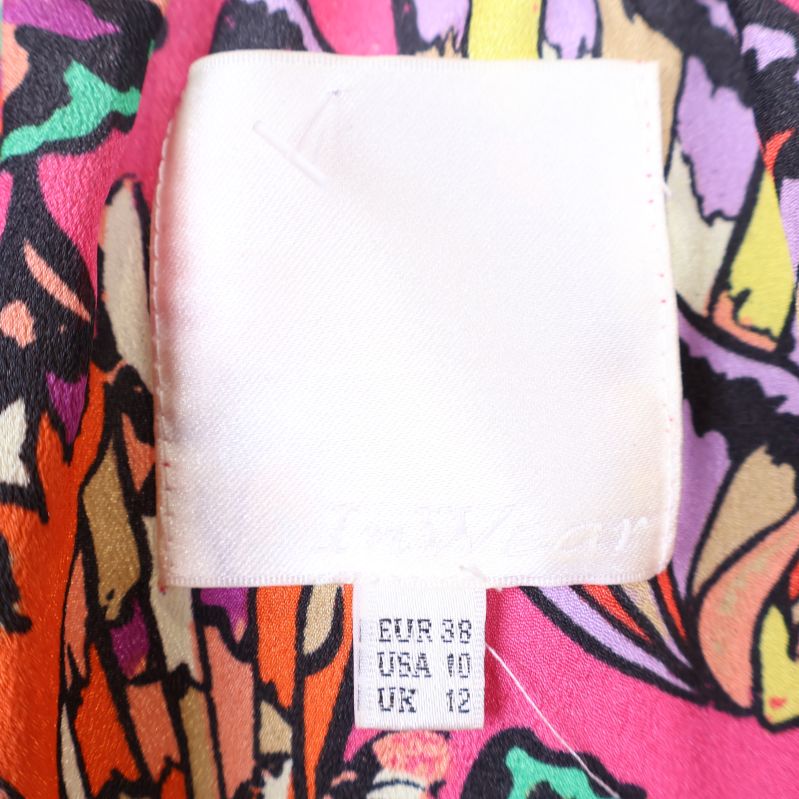 Nära bild på InWear storleksetikett