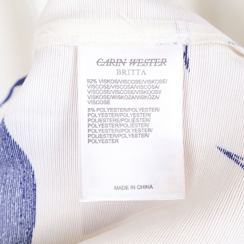 Materialetikett med viskos och polyester