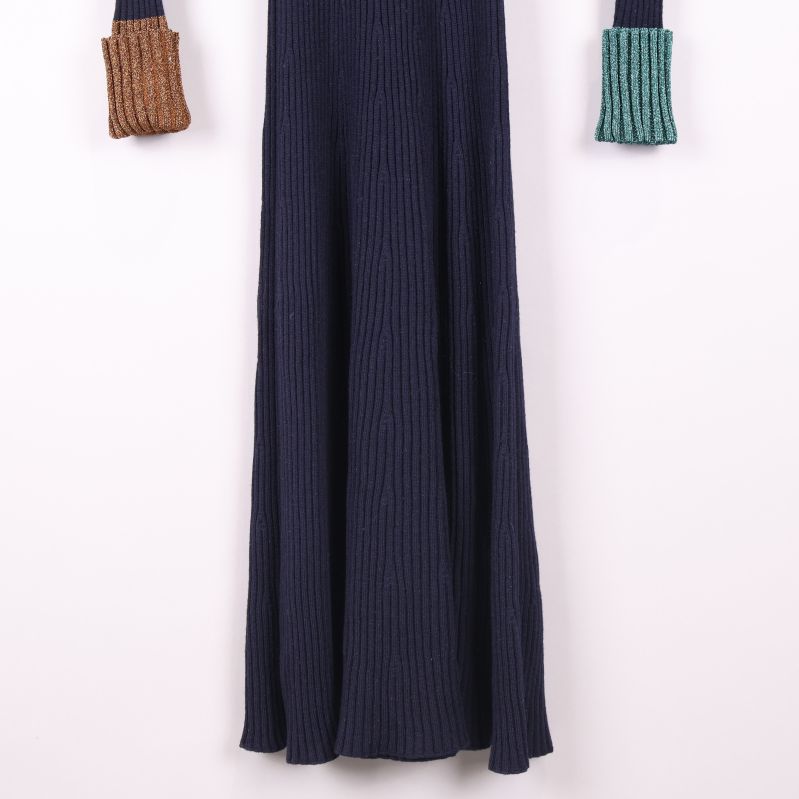 Nederdel av klänning 