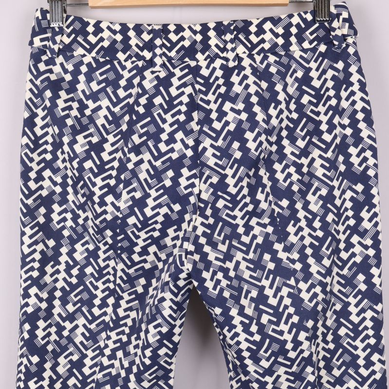 Detaljerat mönster nedre del