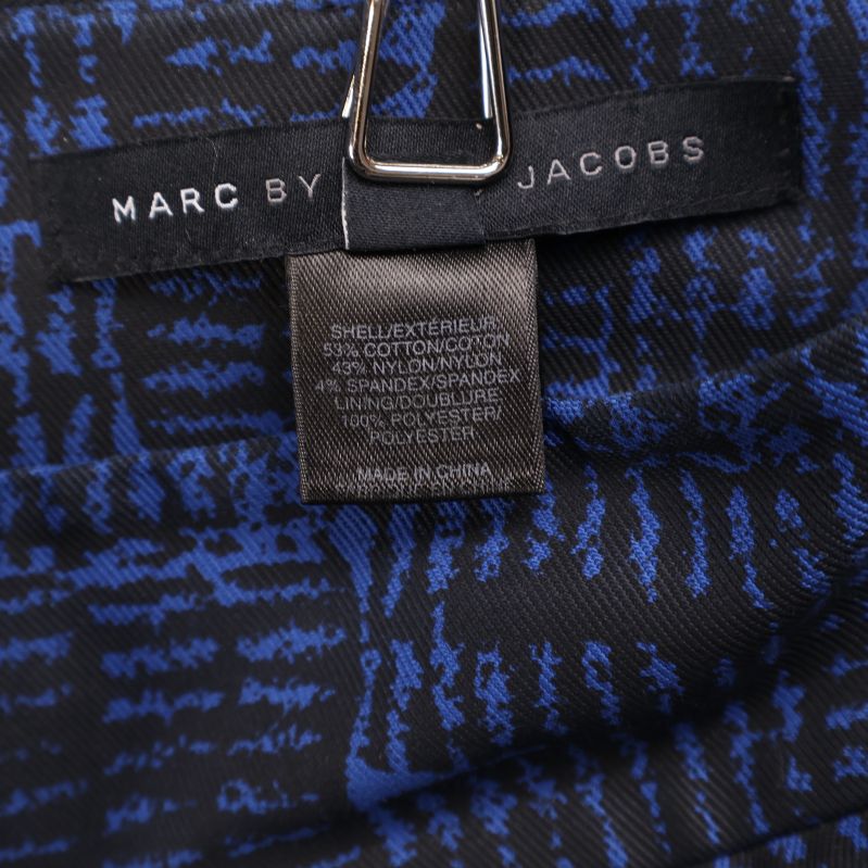 Materialetikett på kjol från Marc Jacobs