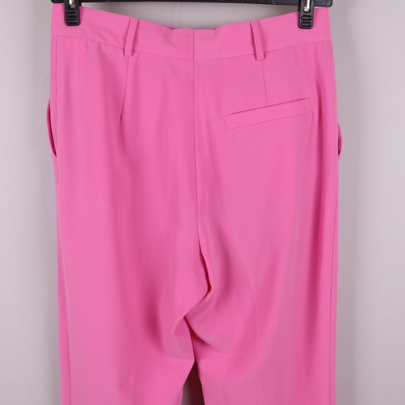 Baksida av byxor närbild