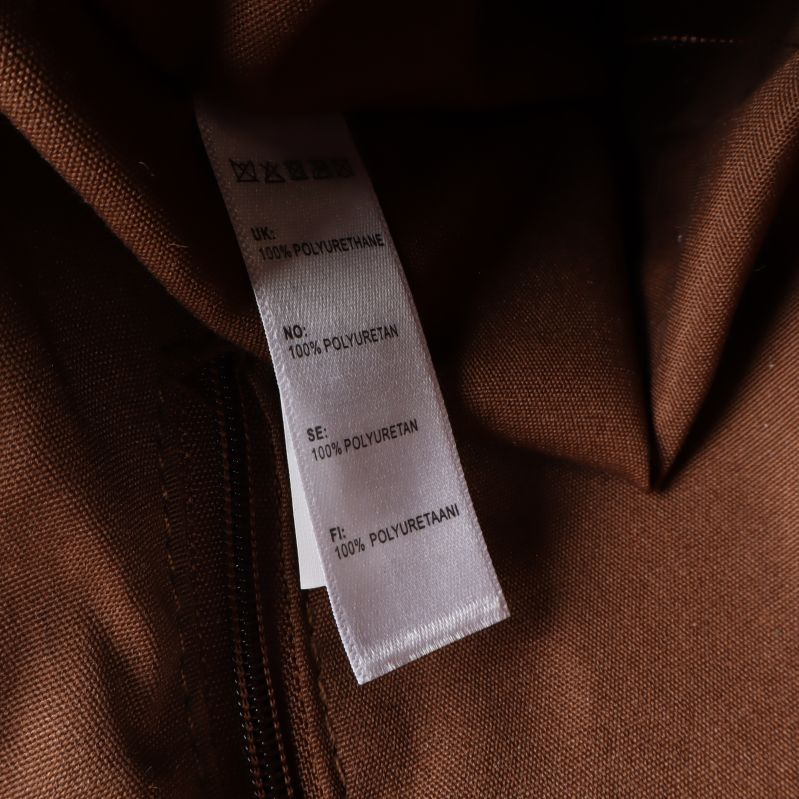 Materialtag med 100% polyretan inuti väskan
