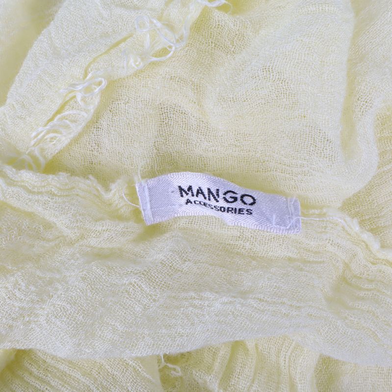 Ljusgul sjal med Mango etikett