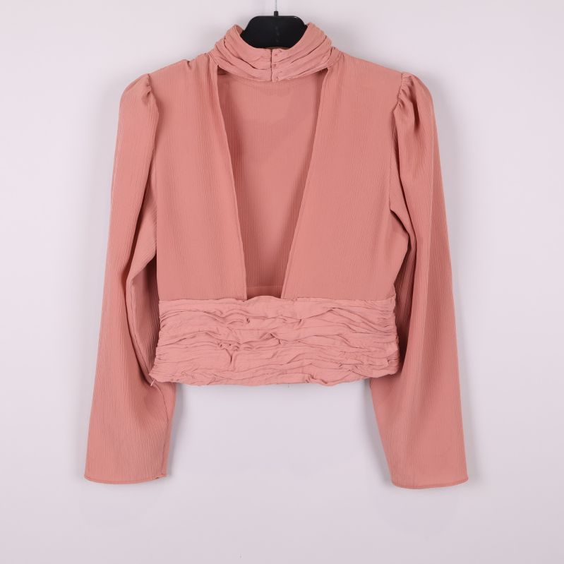 Blus med öppen rygg