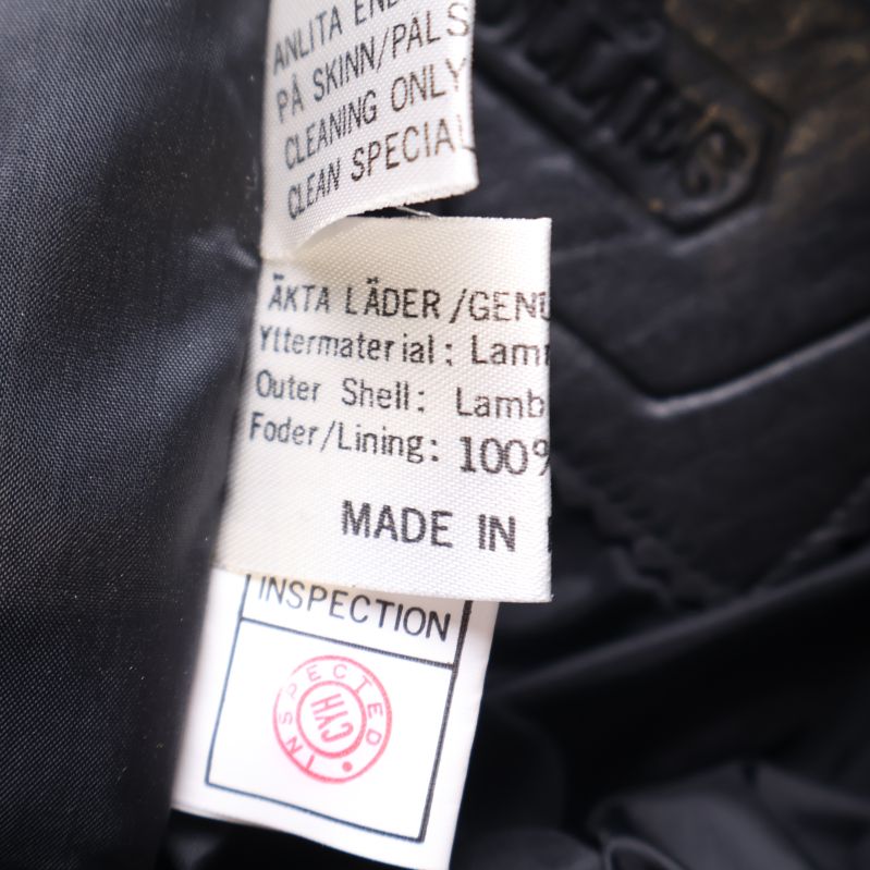 Tvättlapp med material: äkta lammnappa och foder polyester