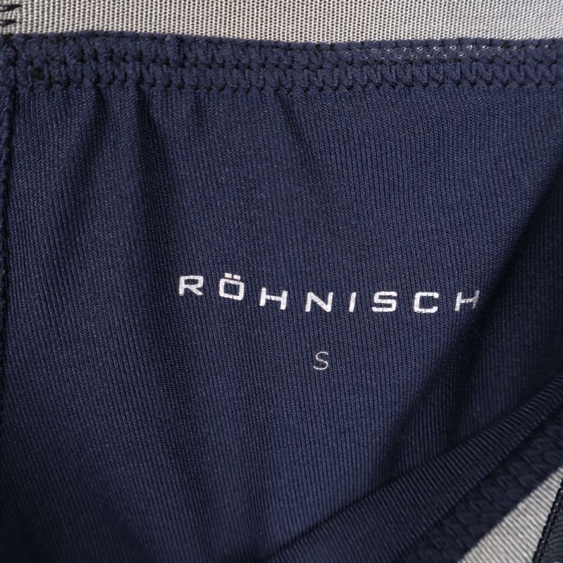 Etikett visar märket Röhnisch och storlek S