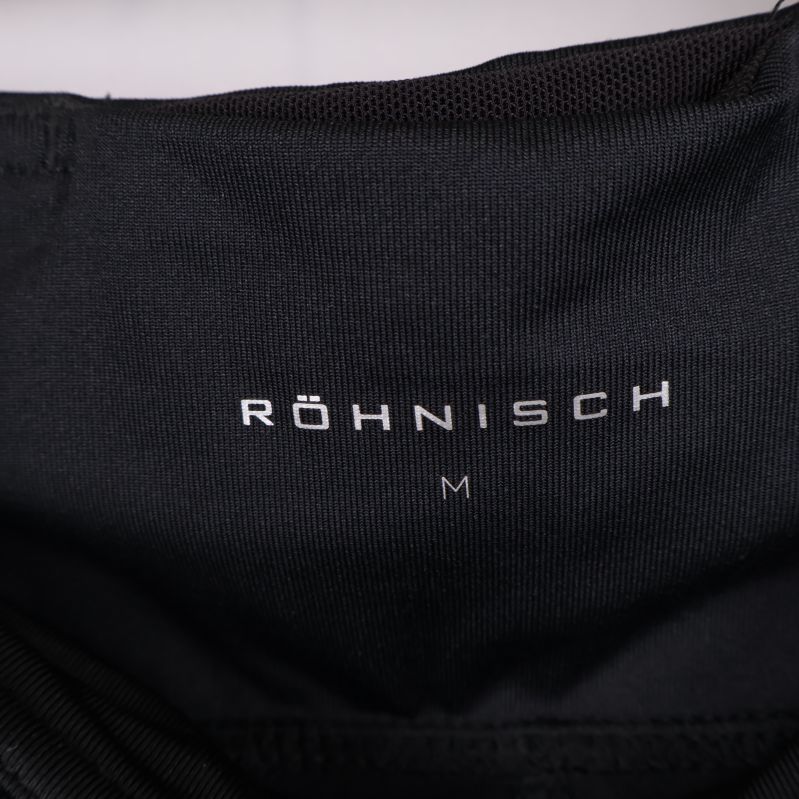 Röhnisch logga och storlek M inuti tightsen