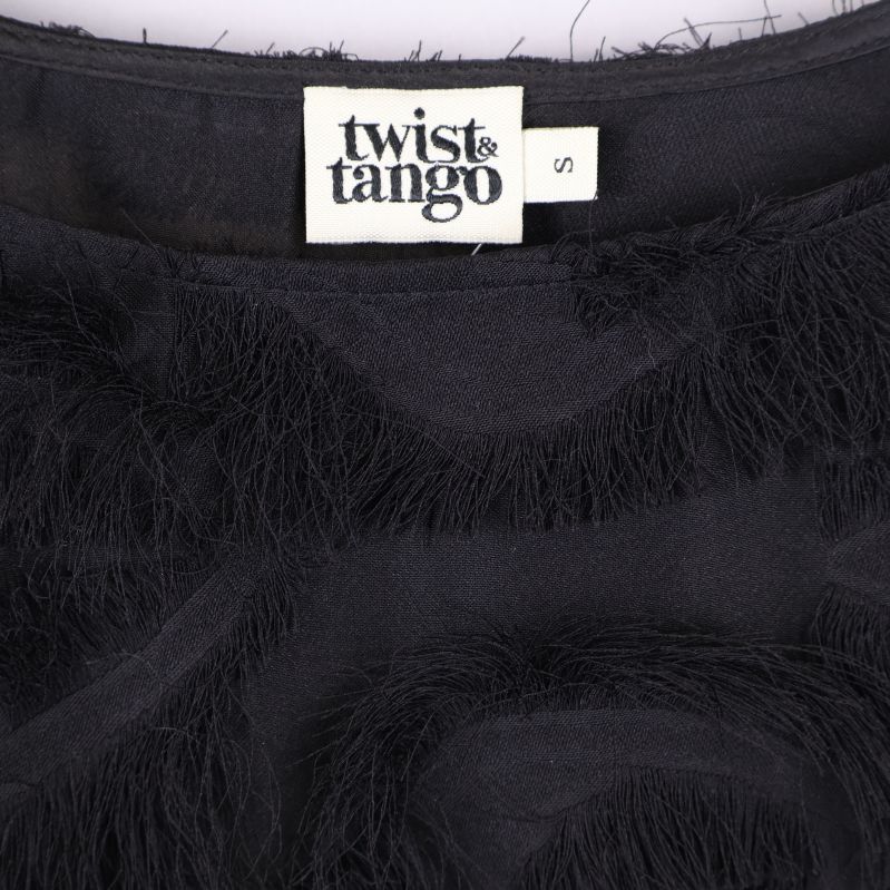 Twist & Tango etikett på svart blus