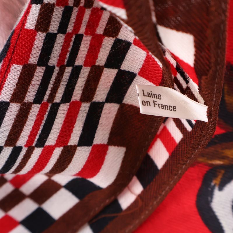 Materialetikett med texten Laine en France