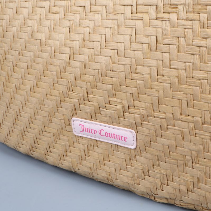 Juicy Couture-logga på väskans framsida i rosa
