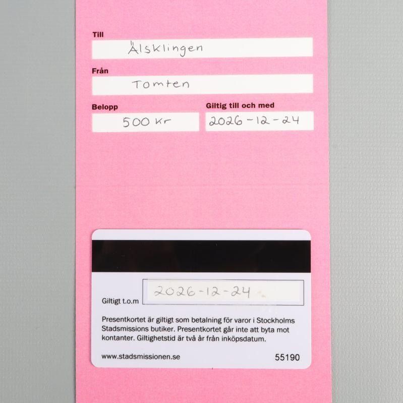 Baksida av presentkort med magnetremsa och giltighetsdatum