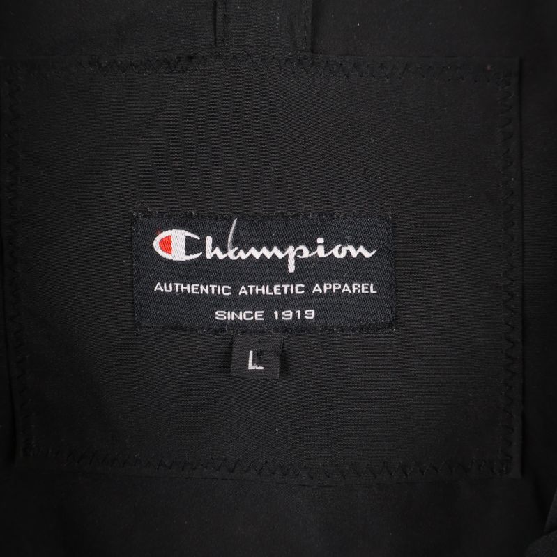 Champion-märke på innerlapp med storlek L