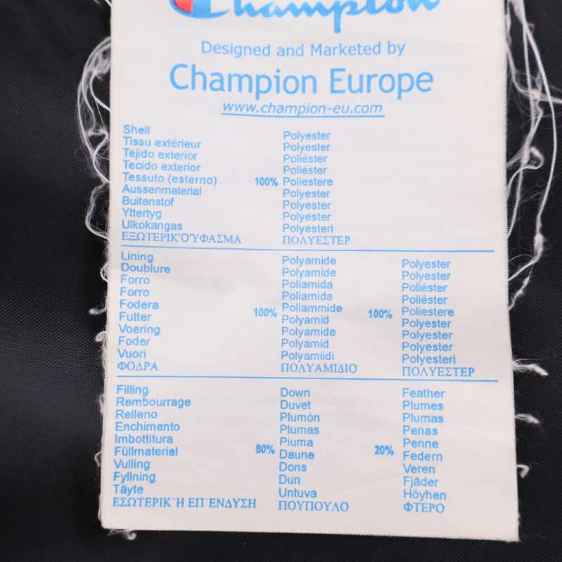 Materiallapp som visar polyester och dunblandning