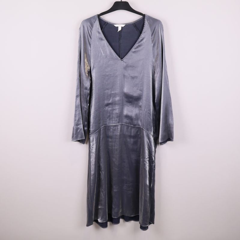 Blå/Silver glansig klänning med lång ärm