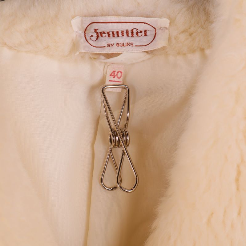 Närbild av etikett Jennifer by Gulins storlek 40