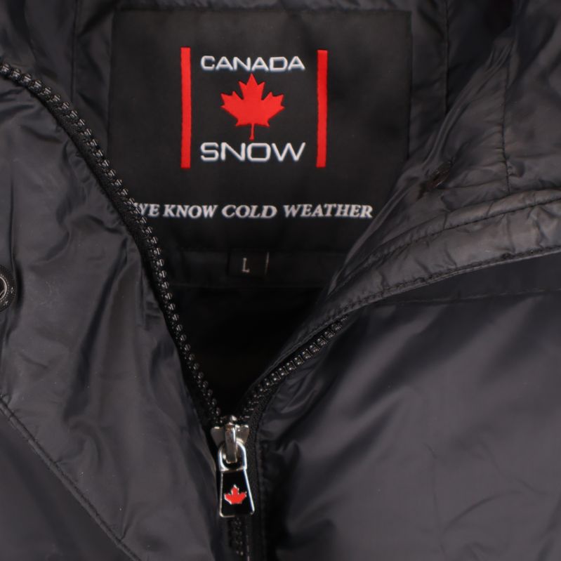 Innerkrage och logotypen Canada Snow synlig