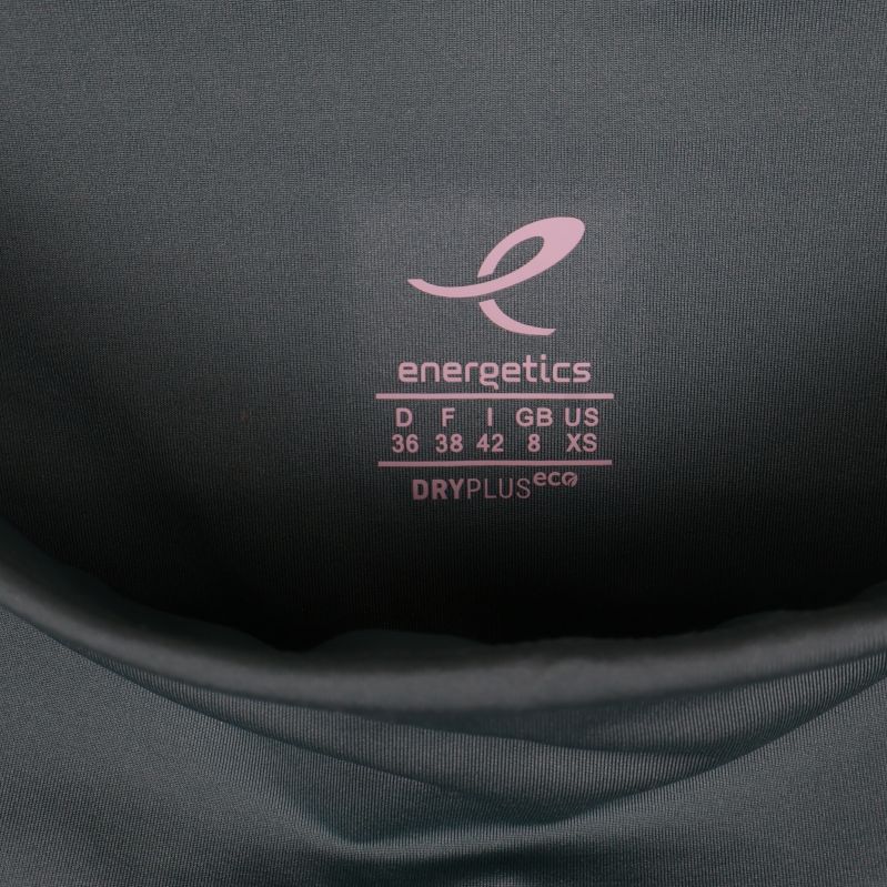 Logotyp och storleksinformation inuti midjan på tightsen