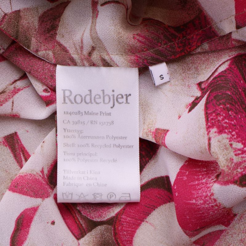 Materiallapp med Rodebjer och tygsammansättning