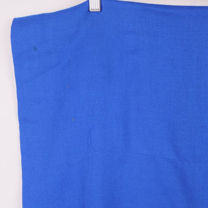 Närbild liten fläck och tråddragning