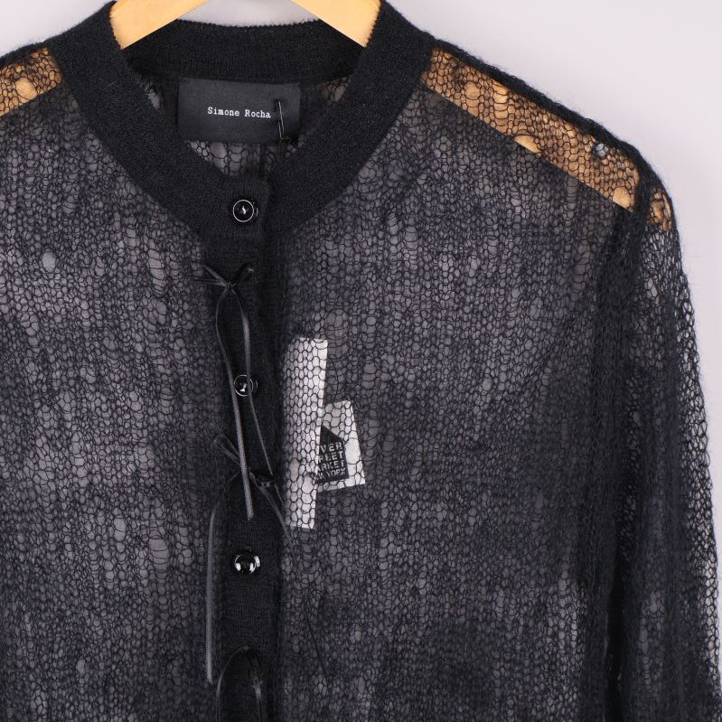 Kofta från Simone Rocha med knappar och snörning