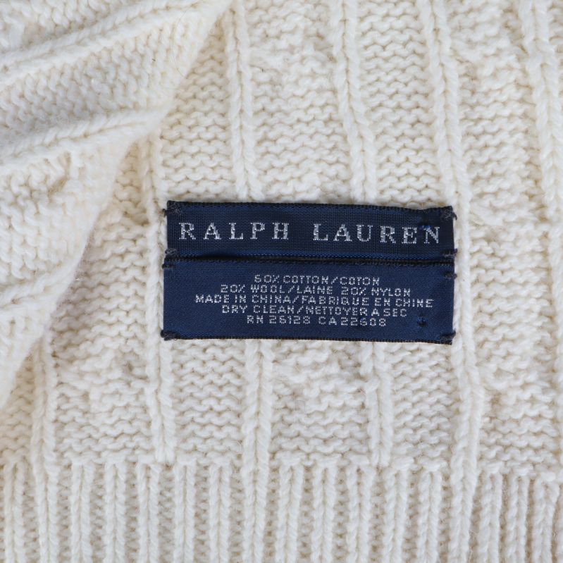 Närbild på Ralph Lauren-materialetikett