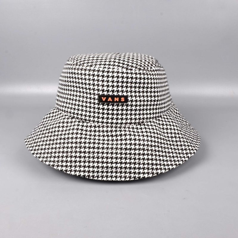 Modestatement i hundtandsmönster