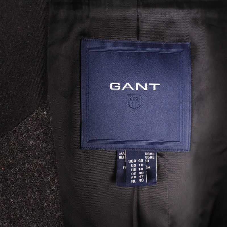 GANT-logotyp på etikett