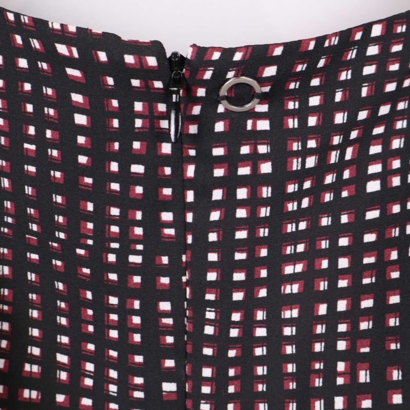 Etikett med varumärke