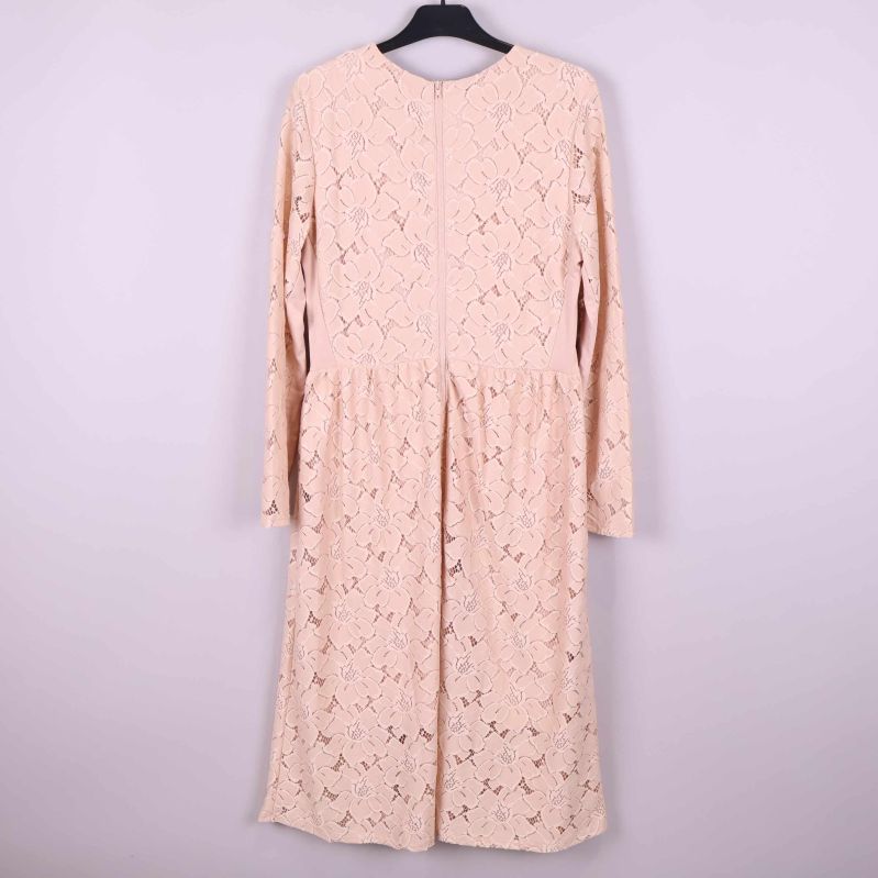 Rygg med dragkedja och spets