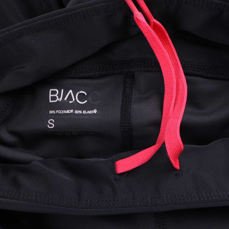 Storleks- och materialetikett