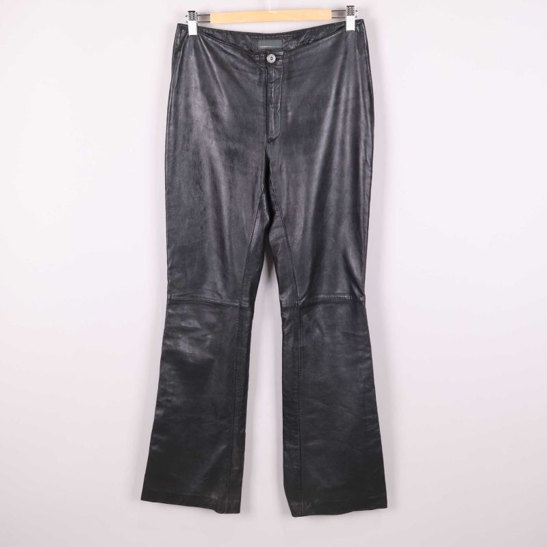 Frambyxa i äkta läder