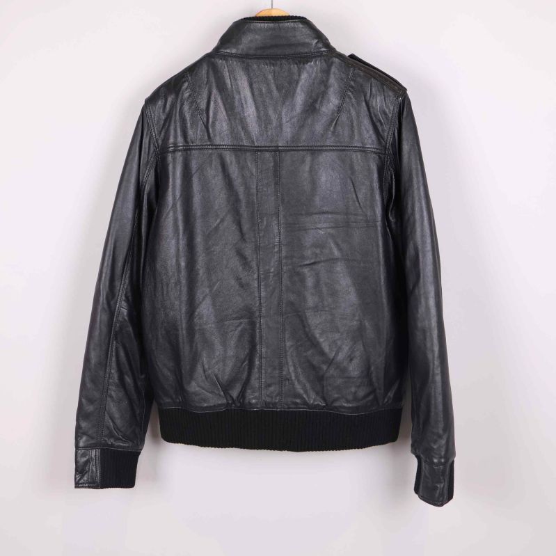 Slät baksida med minimalistisk look