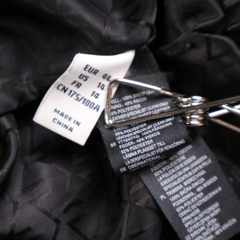 Inneretikett med material och storlek