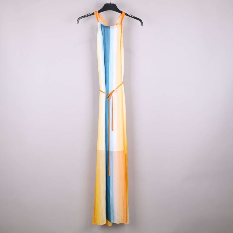 Maxiklänning med randigt mönster