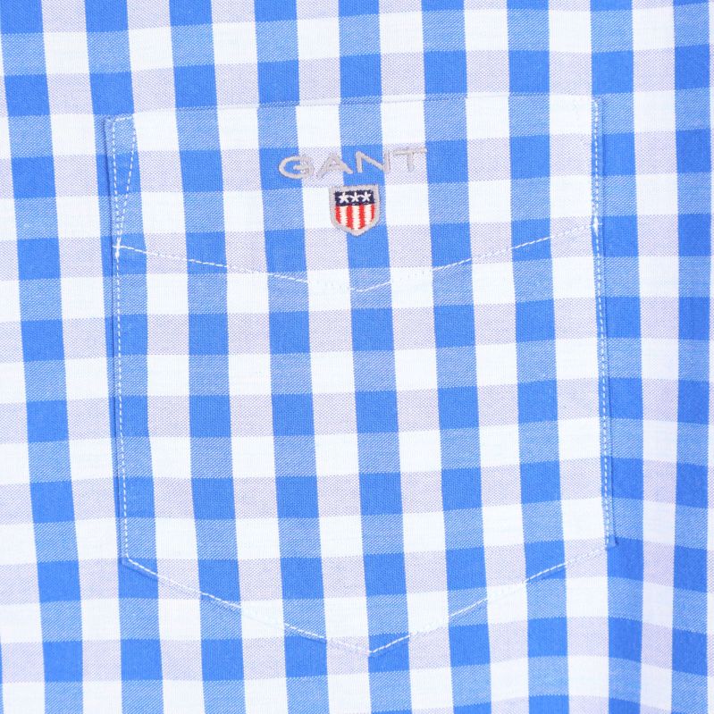 Bröstficka med logotyp